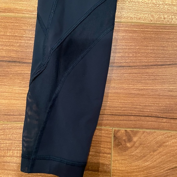 lululemon leggings - Picture 2 of 5